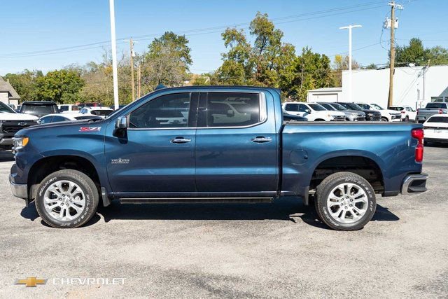 Used 2022 Chevrolet Silverado 1500 LTZ image 9