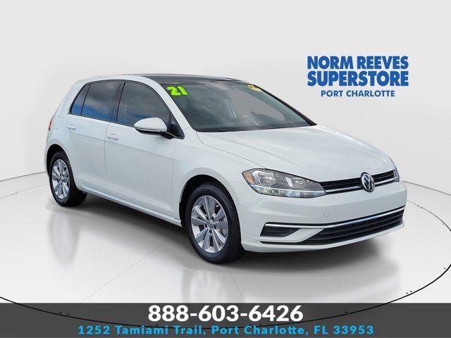 Used 2021 Volkswagen Golf 4-Door image 1