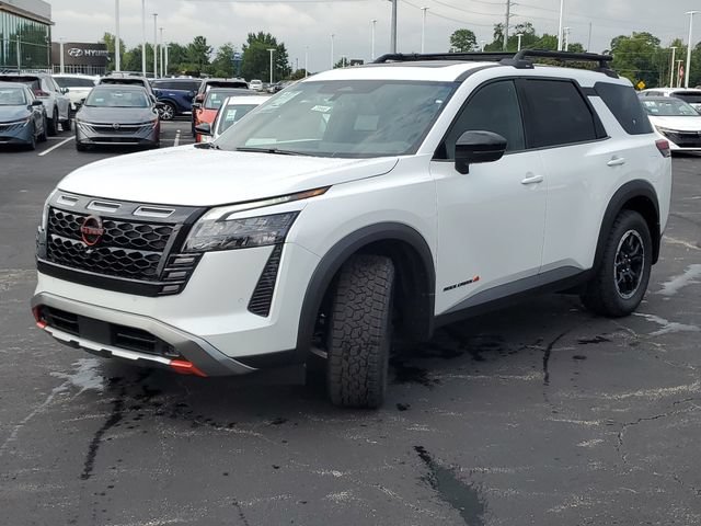 New 2026 Nissan Pathfinder Rock Creek w/ Rock Creek Premium Package AWD/4WD image 3