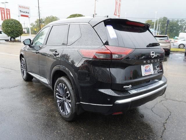 New 2025 Nissan Rogue Platinum w/ Tech Package image 4