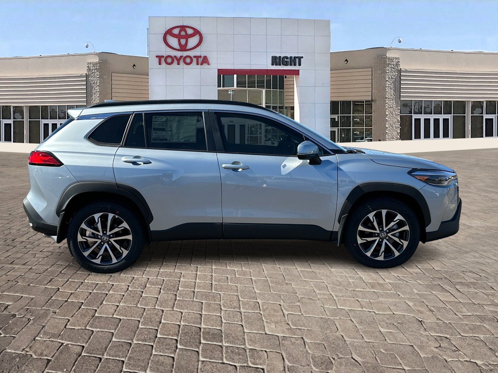 New 2024 Toyota Corolla Cross XLE image 8