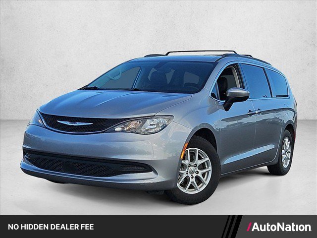Used 2021 Chrysler Voyager Lxi FWD image 1