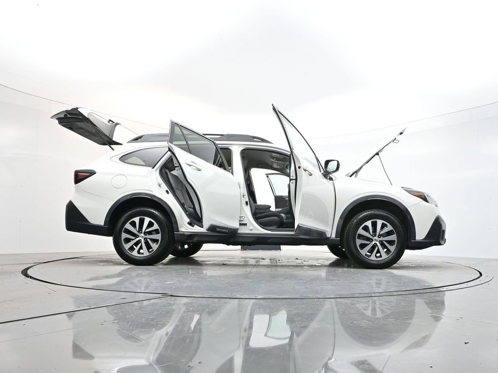 Used 2020 Subaru Outback Premium image 40