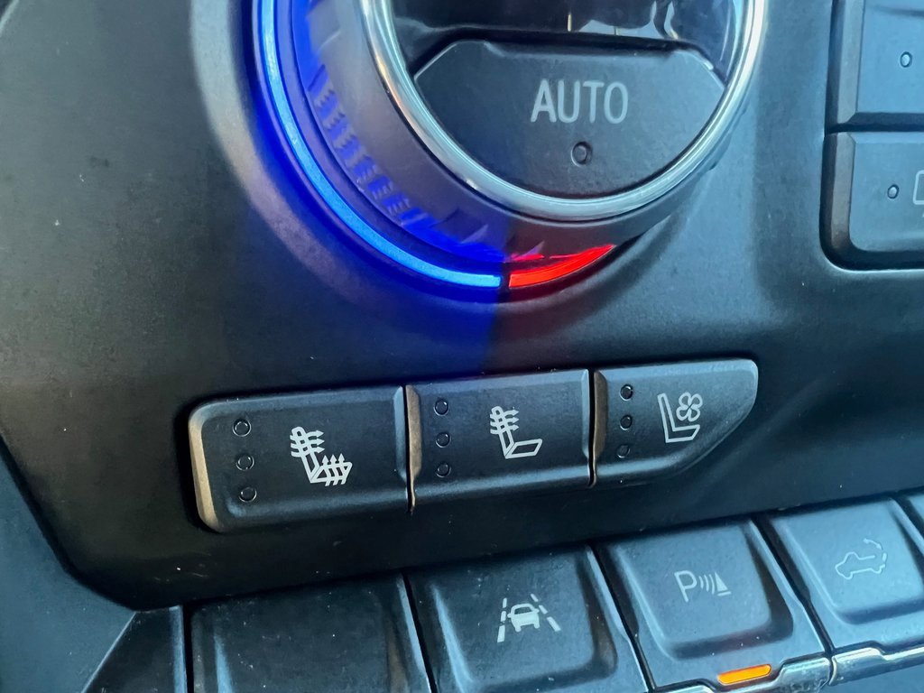 Used 2022 Chevrolet Silverado 1500 High Country w/ Safety Package II image 12