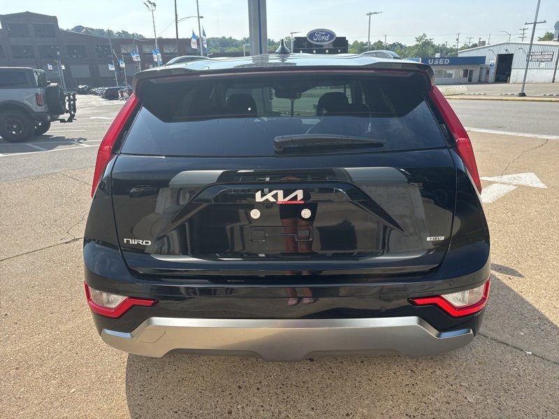 New 2025 Kia Niro EX Touring image 6