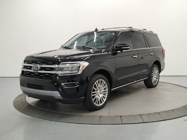 Used 2023 Ford Expedition Limited RWD image 4