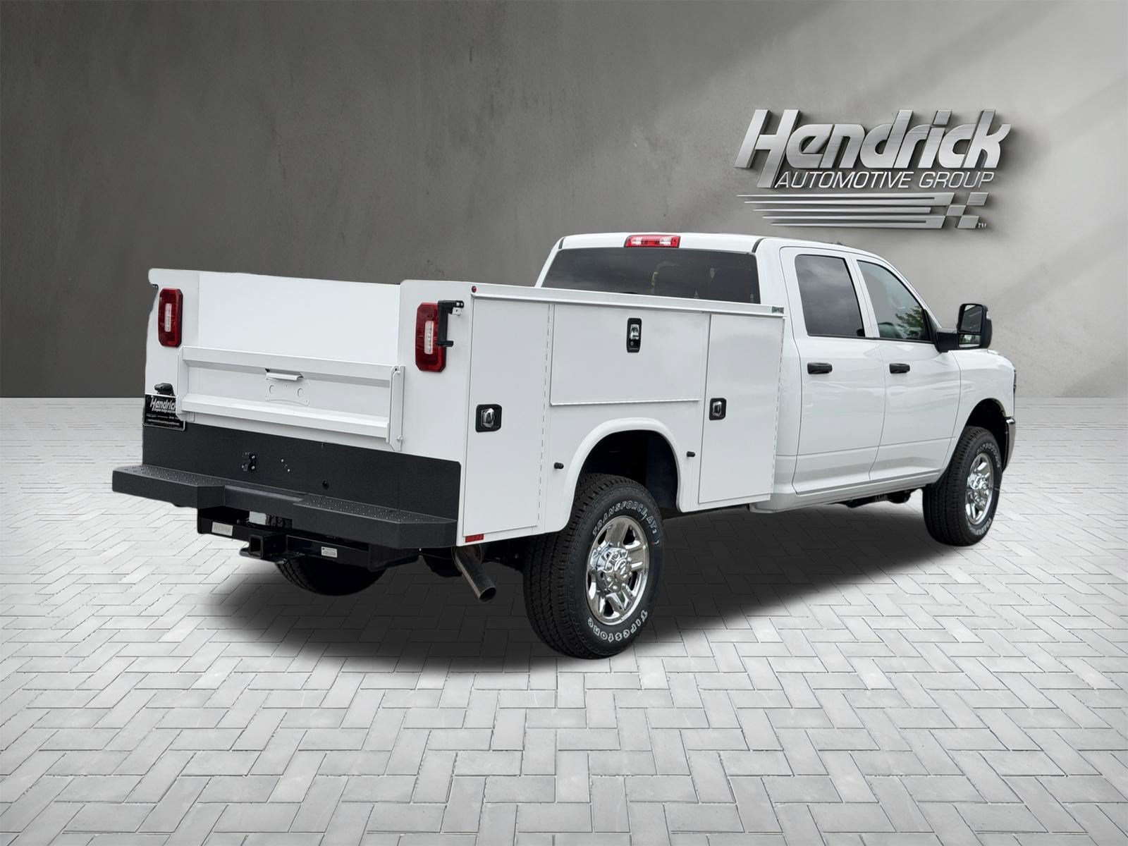 New 2026 RAM 2500 Tradesman w/ Chrome Appearance Group AWD/4WD image 10