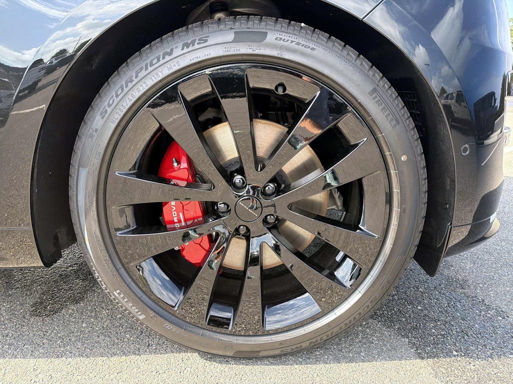 New 2026 Land Rover Range Rover Sport Dynamic SE AWD/4WD image 9