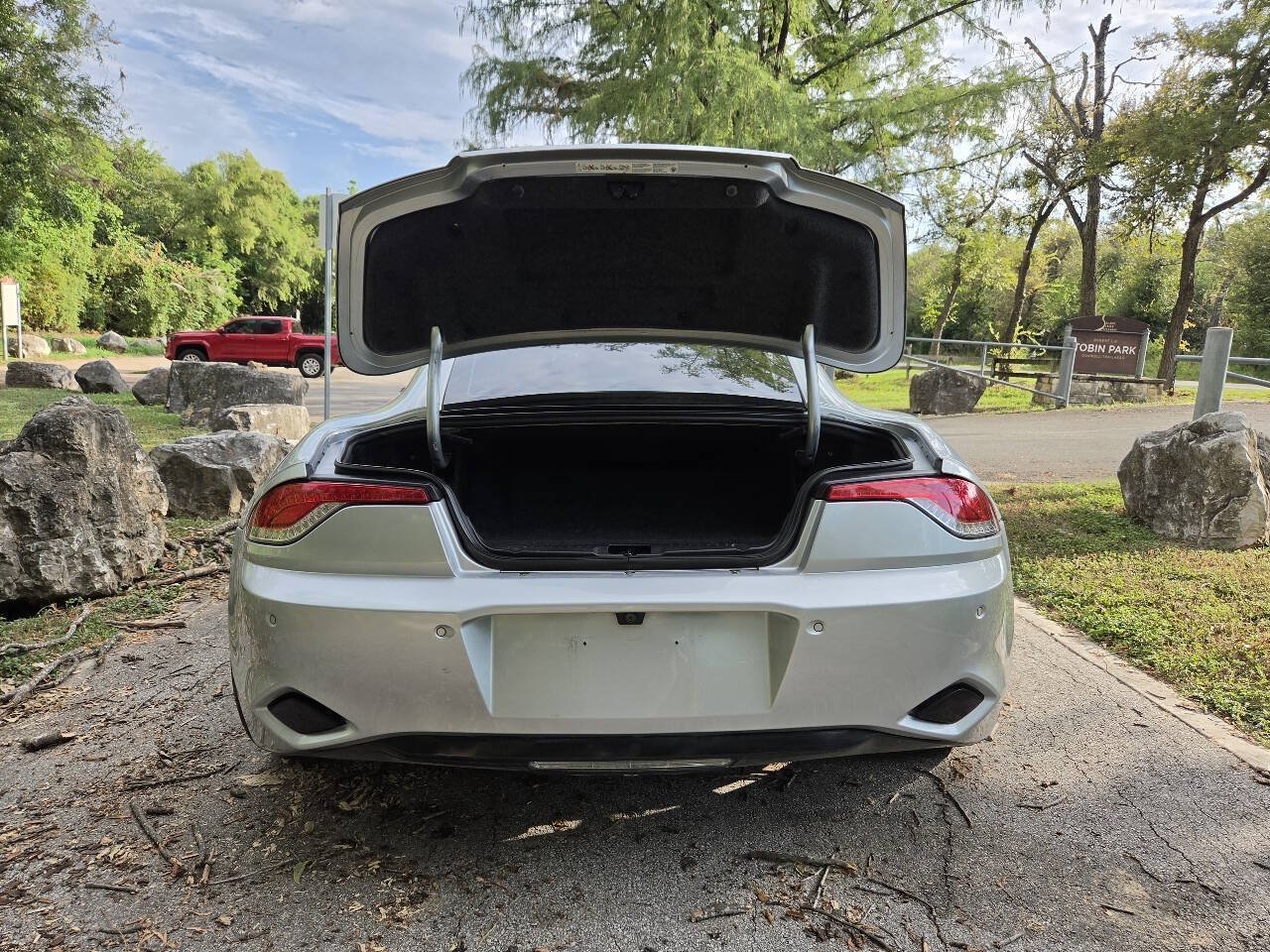 Used 2012 Fisker Karma EcoSport RWD image 8
