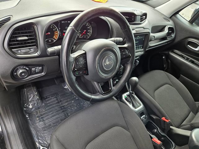 Used 2020 Jeep Renegade Altitude image 10