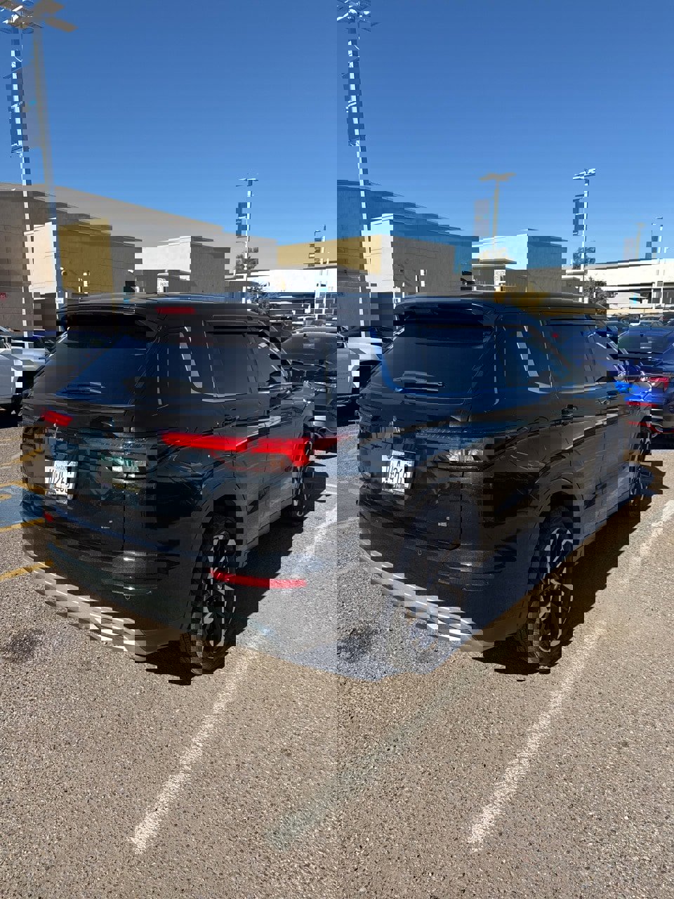 Used 2023 Mitsubishi Outlander SE Black Edition image 5