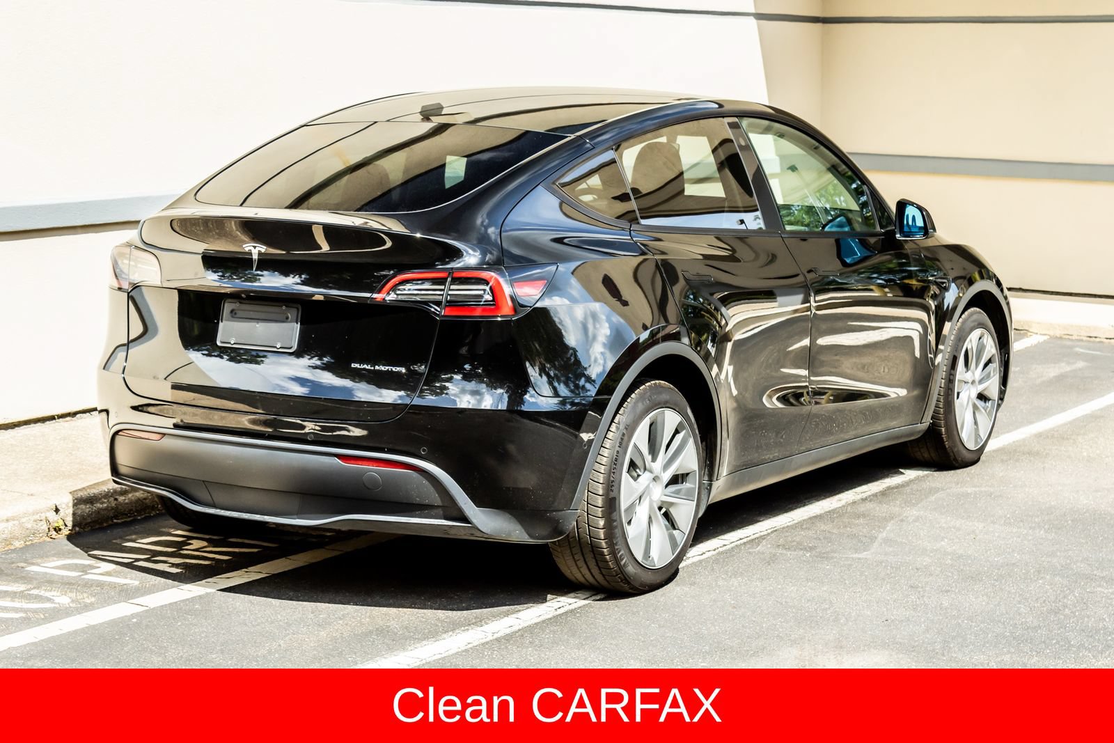 Used 2022 Tesla Model Y Long Range AWD/4WD image 8