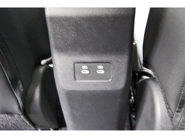 New 2027 Nissan Kicks SR w/ SR Premium Package FWD image 12