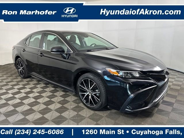 Used 2022 Toyota Camry SE