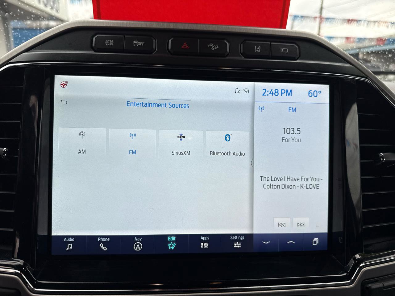 Used 2022 Ford F350 Platinum w/ FX4 Off-Road Package image 22