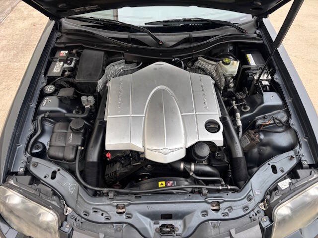Used 2007 Chrysler Crossfire Limited RWD image 12