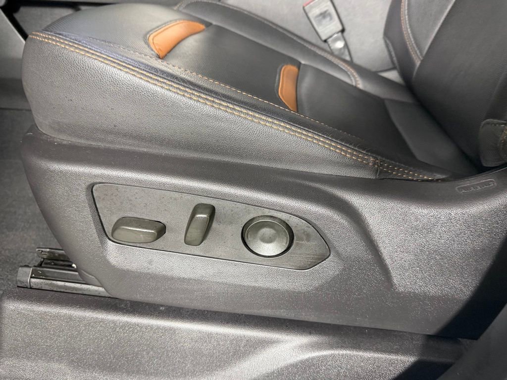 Used 2024 GMC Sierra 2500 AT4 w/ AT4 Premium Plus Package AWD/4WD image 27