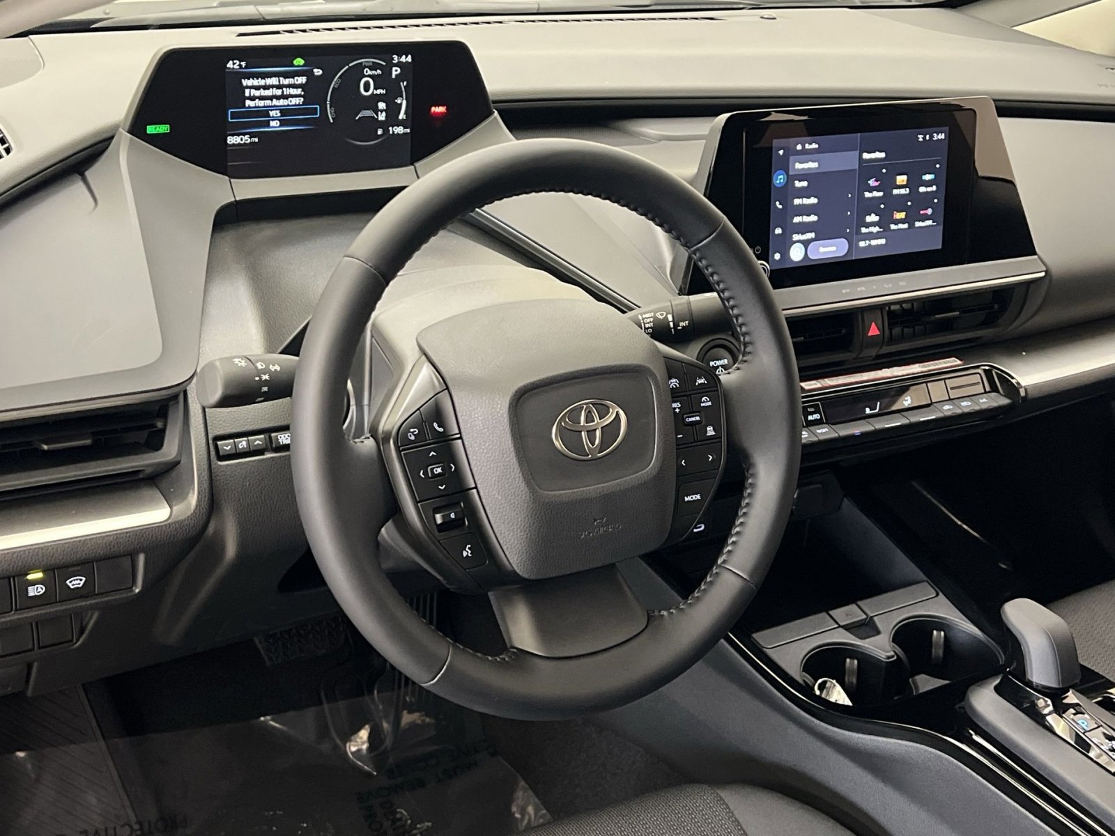 Used 2026 Toyota Prius LE image 14