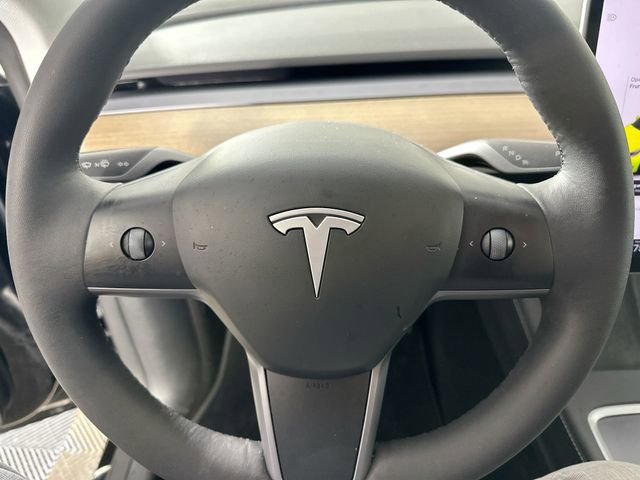 Used 2023 Tesla Model Y Long Range image 19