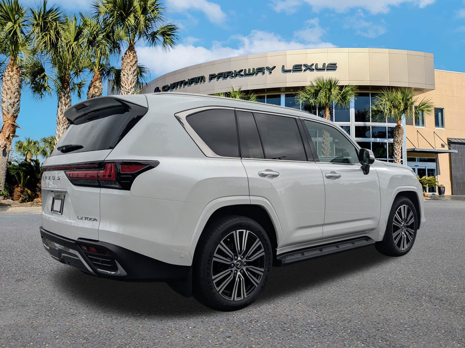 New 2026 Lexus LX 700h Luxury w/ Accessory Package (Z1) AWD/4WD image 4