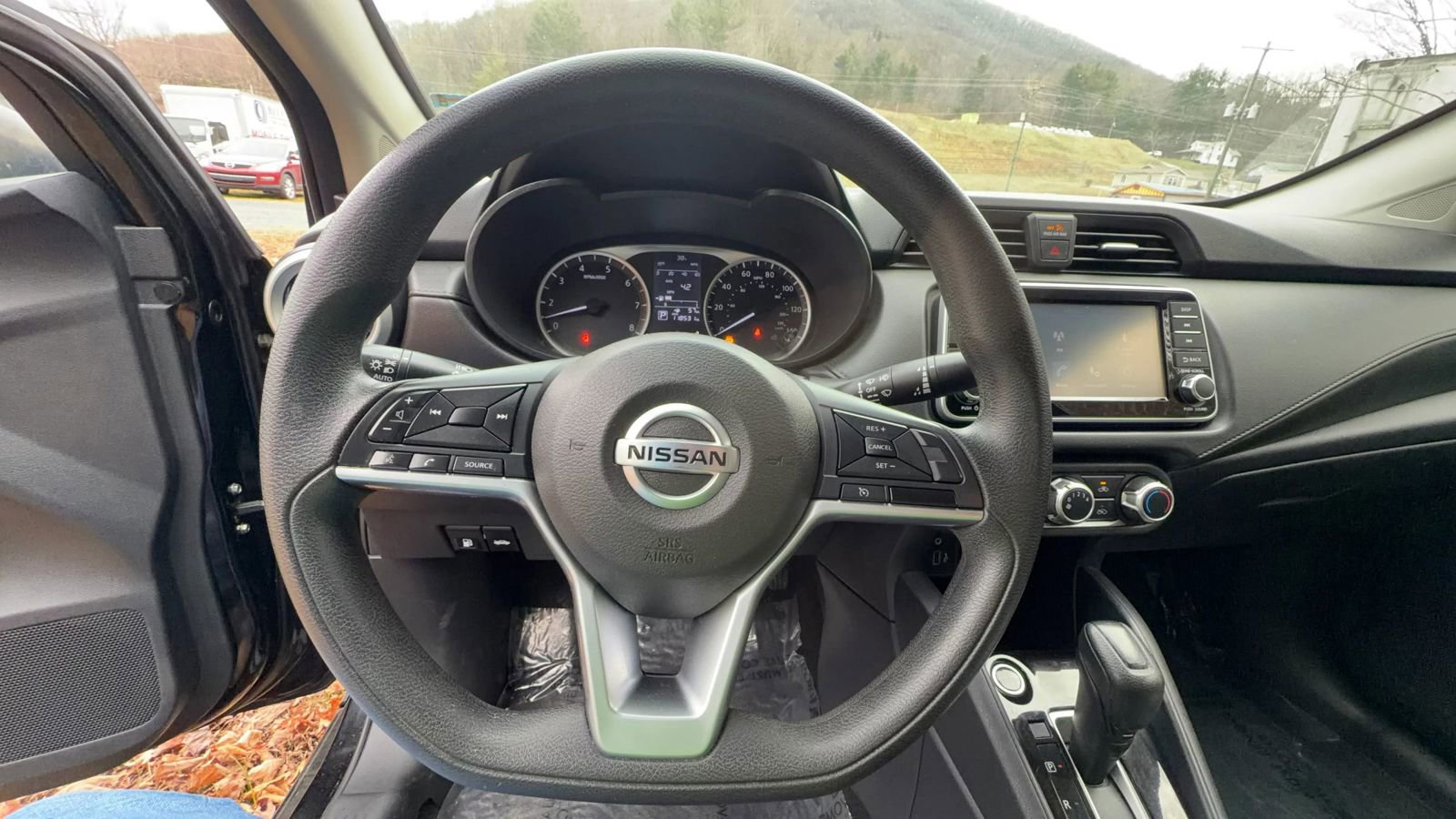 Used 2020 Nissan Versa S image 7