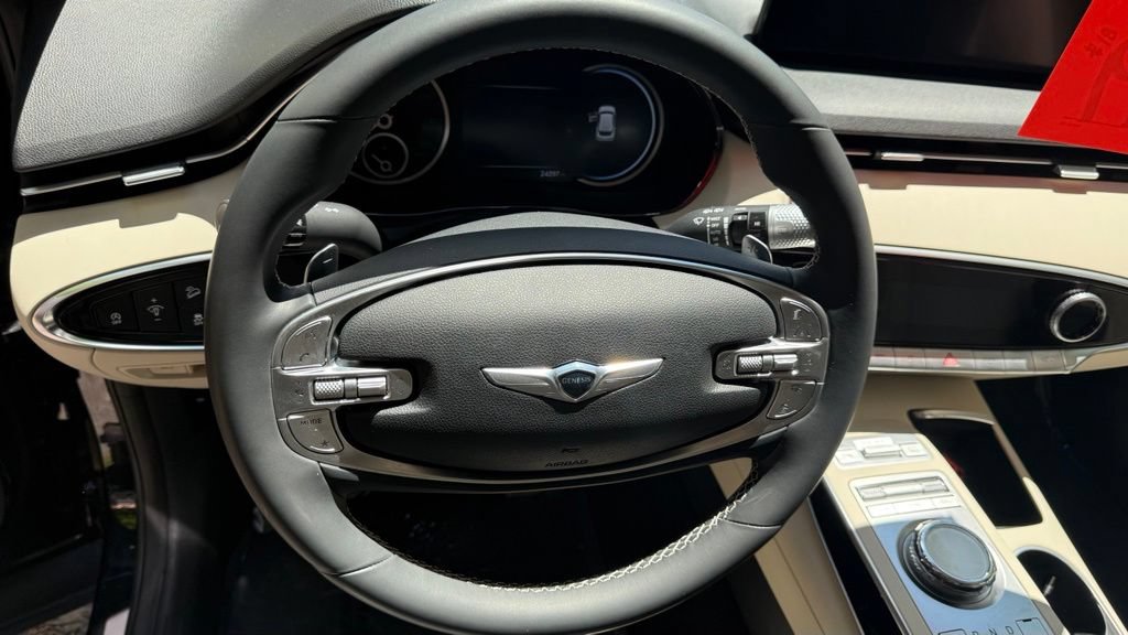 Used 2023 Genesis GV70 2.5T AWD/4WD image 23