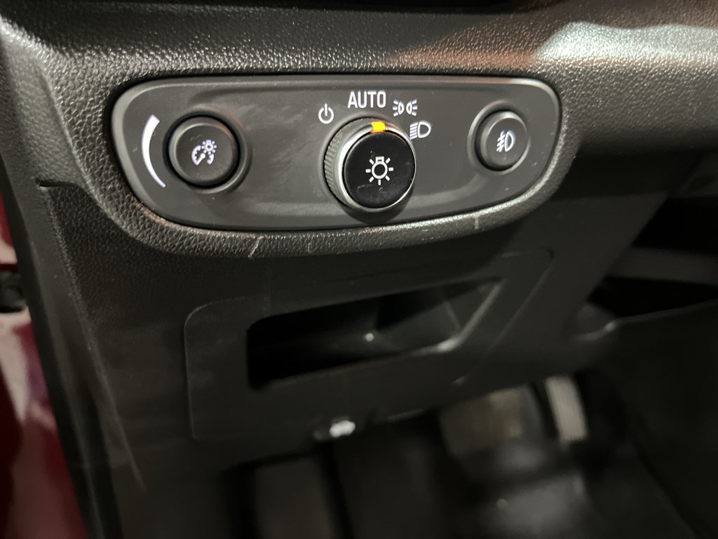 Certified 2023 Chevrolet TrailBlazer LT FWD image 33