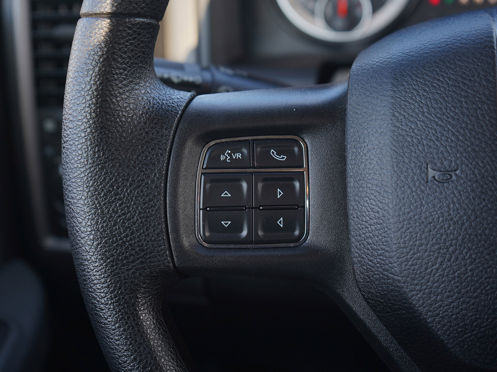 Used 2017 RAM 2500 Tradesman w/ Chrome Appearance Group image 21