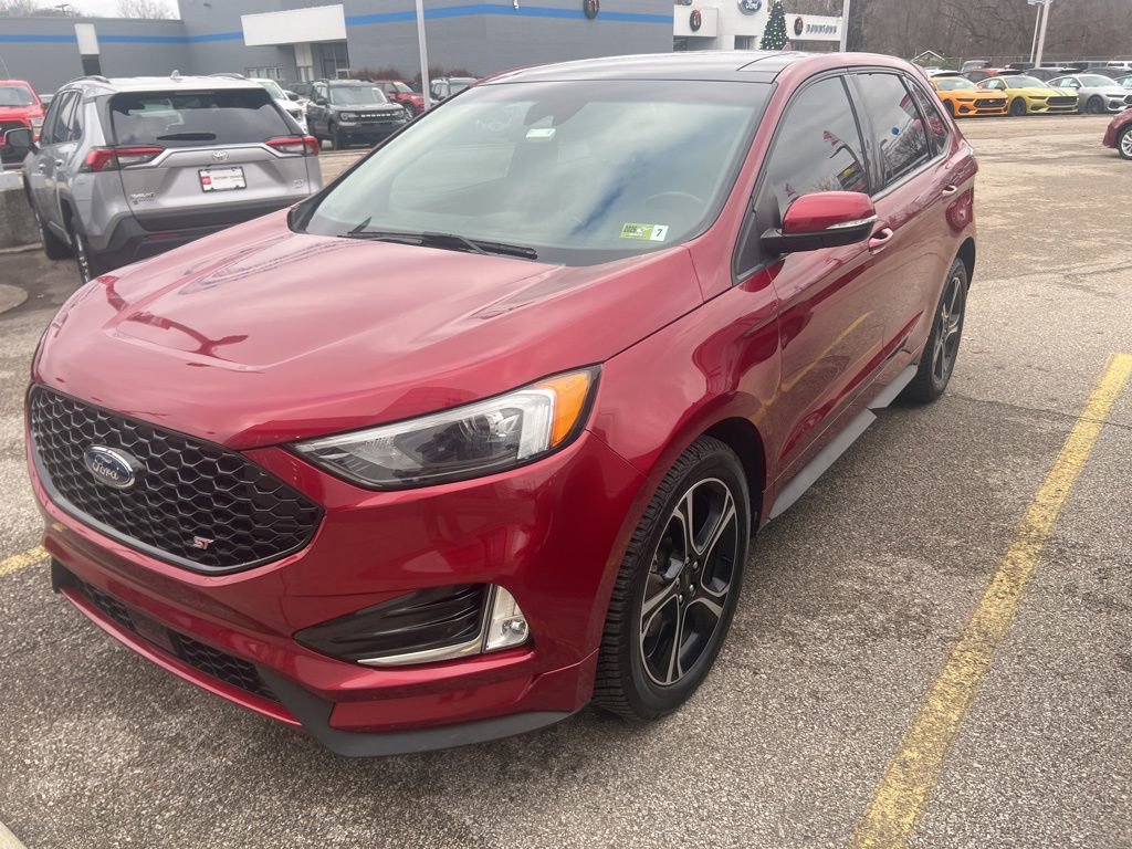 Used 2019 Ford Edge ST video 1