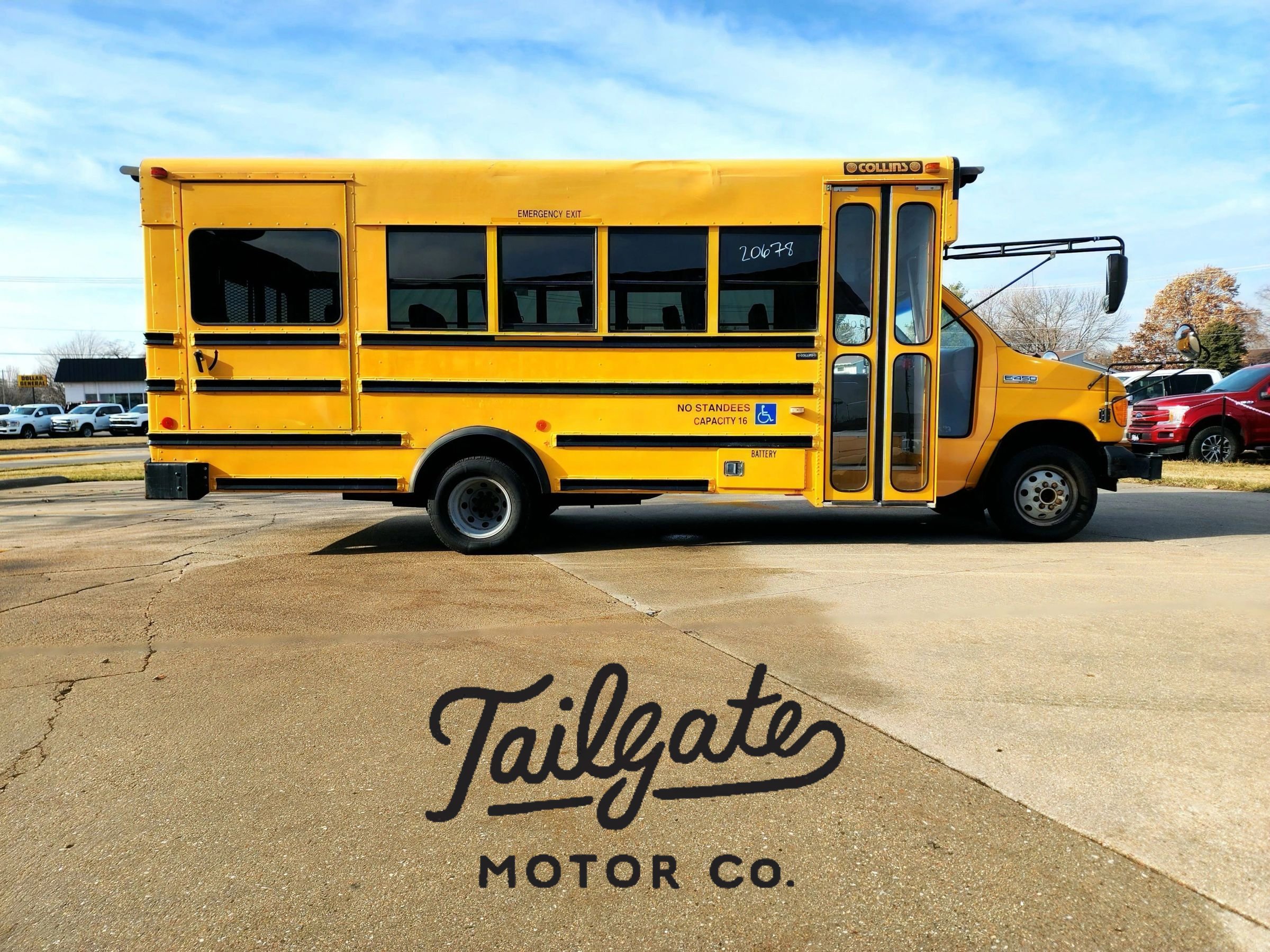 Used 2006 Ford E-450 and Econoline 450 E450 Cube Van 14'-18' image 1