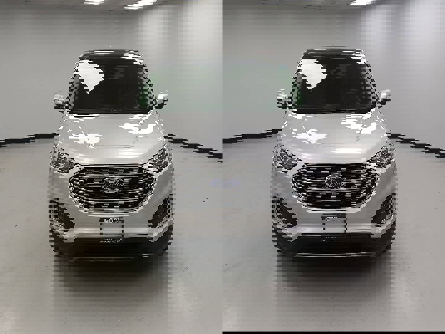 Used 2019 Ford Edge Titanium w/ Cold Weather Package image 3