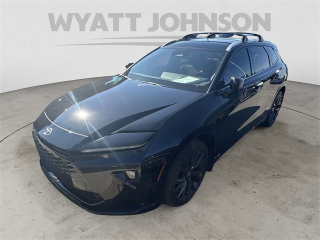 Used 2025 Toyota Crown Signia