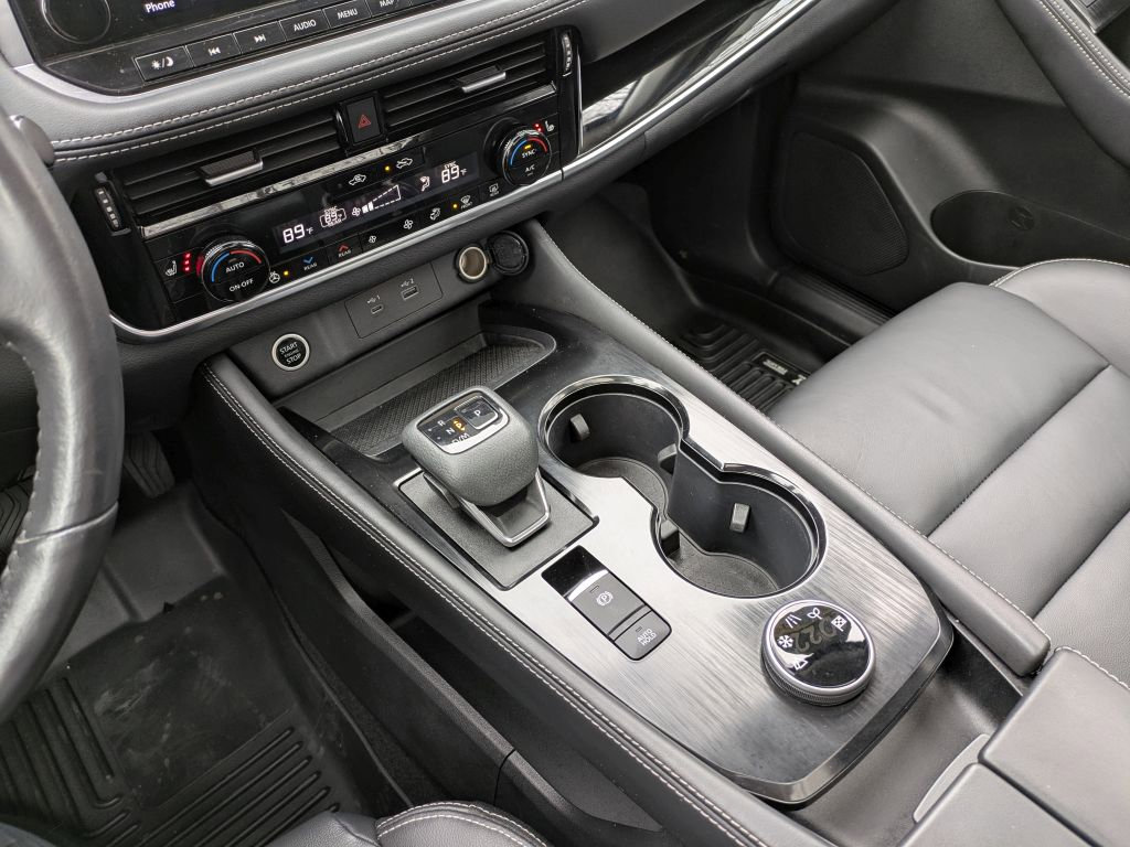 Used 2022 Nissan Rogue SL w/ SL Premium Package image 21