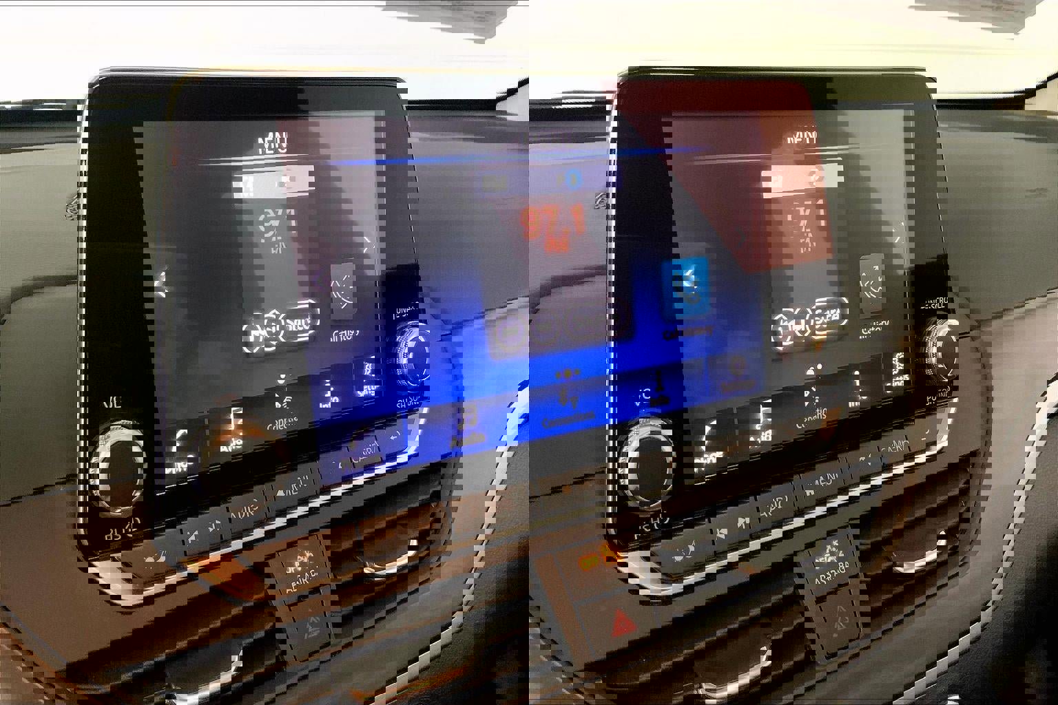 Used 2025 Nissan Altima 2.5 SV image 6