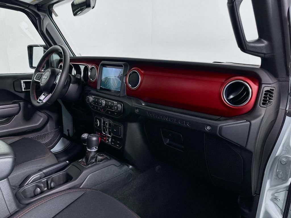 Used 2023 Jeep Wrangler Unlimited Rubicon w/ Steel Bumper Group AWD/4WD image 28