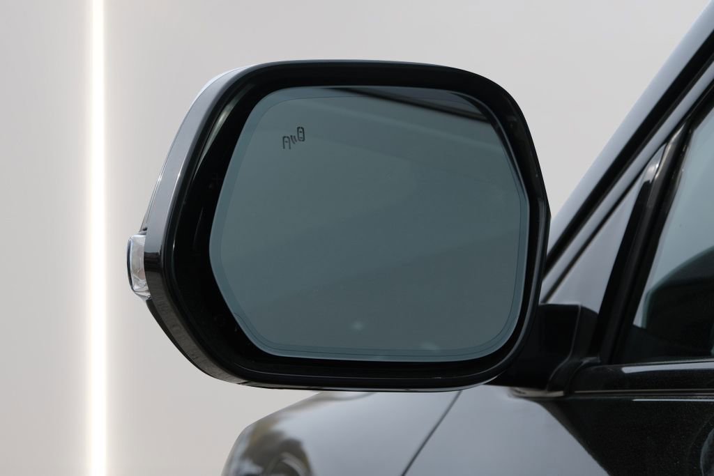 Used 2024 VinFast VF 9 Plus AWD/4WD image 7