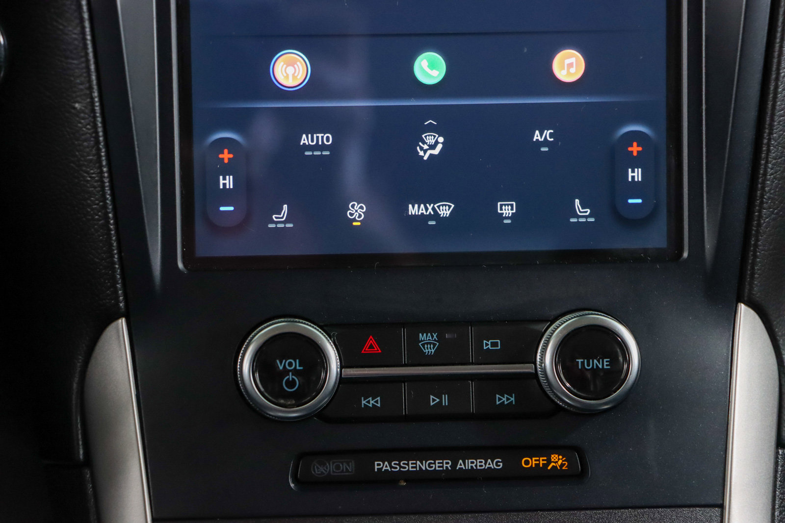 Used 2023 Ford Edge SEL image 20