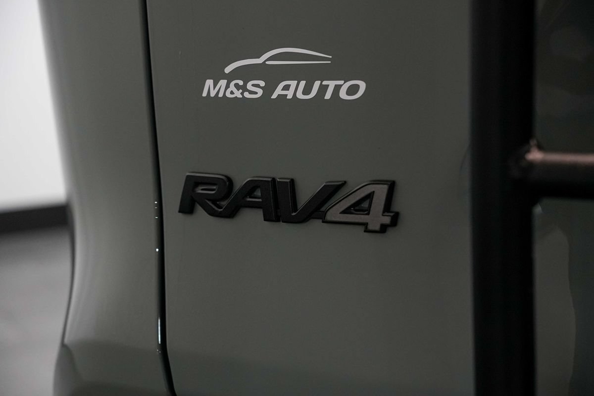 Used 2022 Toyota RAV4 Adventure AWD/4WD image 11