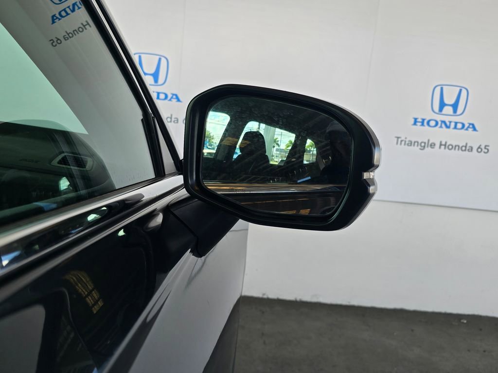 Used 2023 Honda CR-V LX image 27