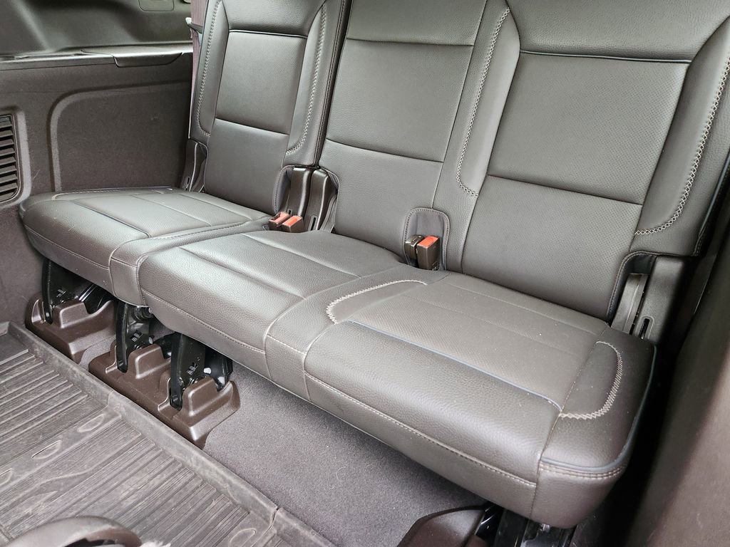 Used 2022 GMC Yukon XL Denali image 30