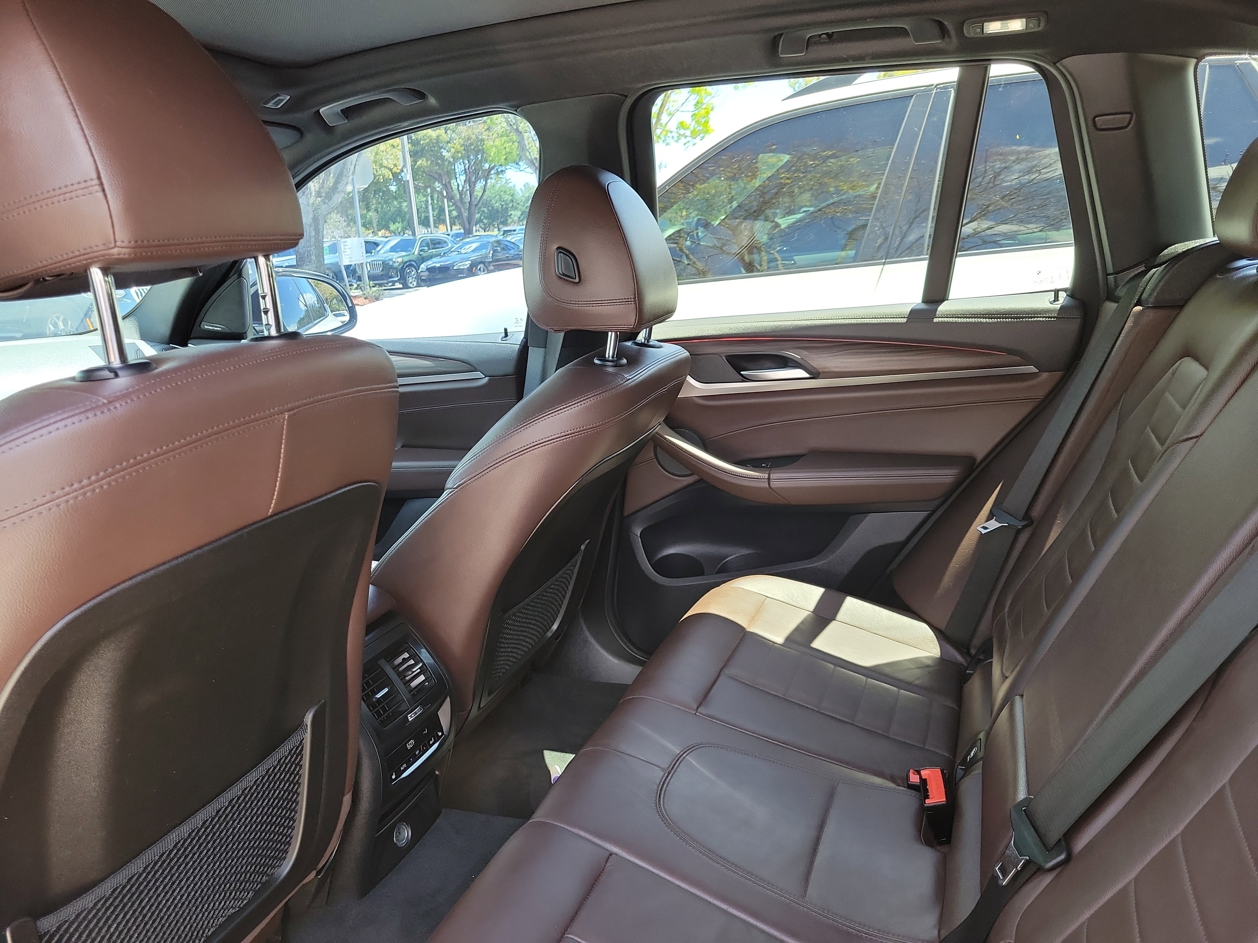 Used 2018 BMW X3 M40i image 11