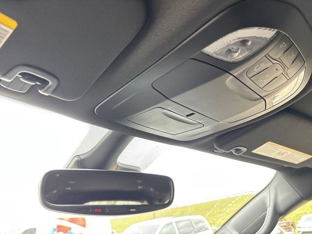 New 2026 Chrysler Pacifica Select image 40