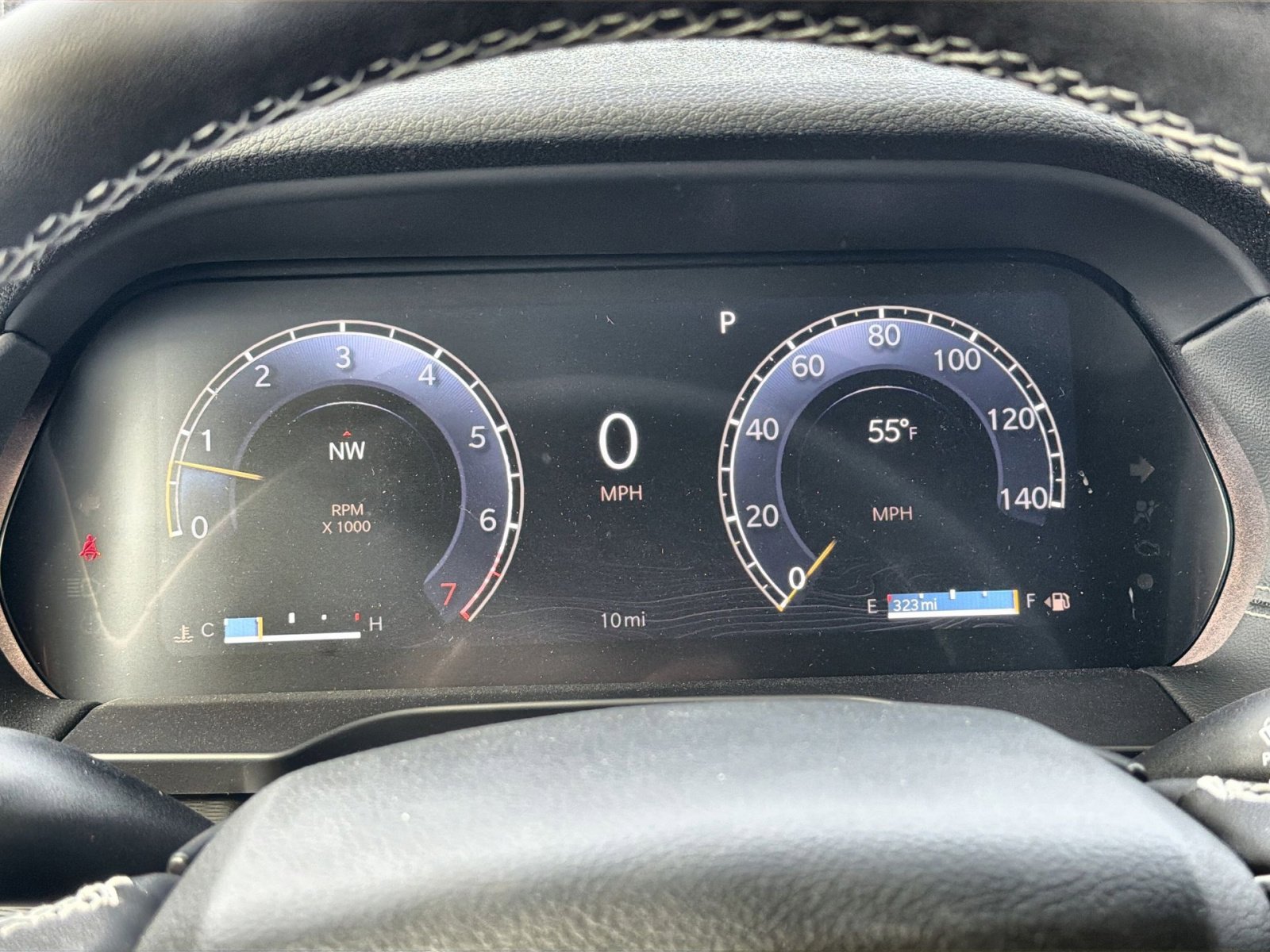 New 2025 Jeep Grand Cherokee Altitude image 17