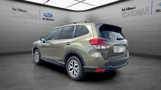 Used 2024 Subaru Forester Premium image 7
