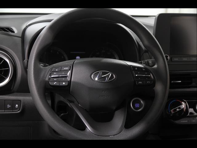 Certified 2023 Hyundai Kona SEL AWD/4WD image 7