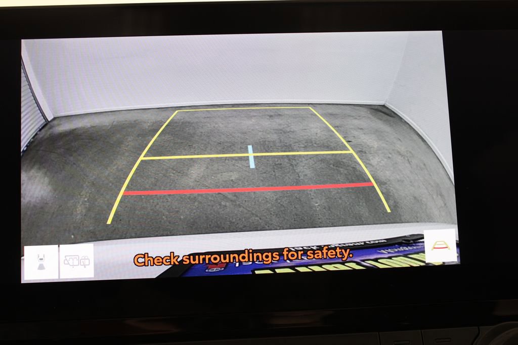 Used 2024 Toyota Grand Highlander Limited image 12