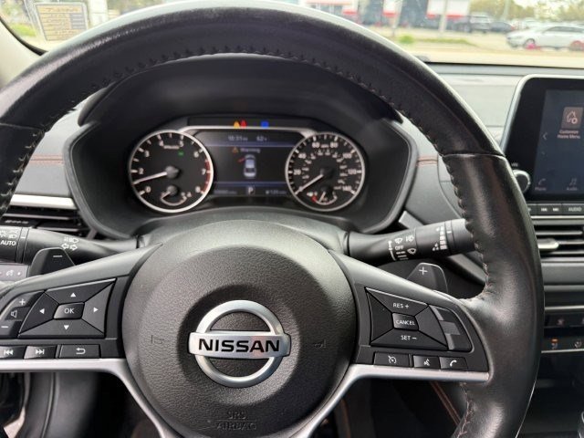 Used 2022 Nissan Altima 2.5 SR FWD image 17