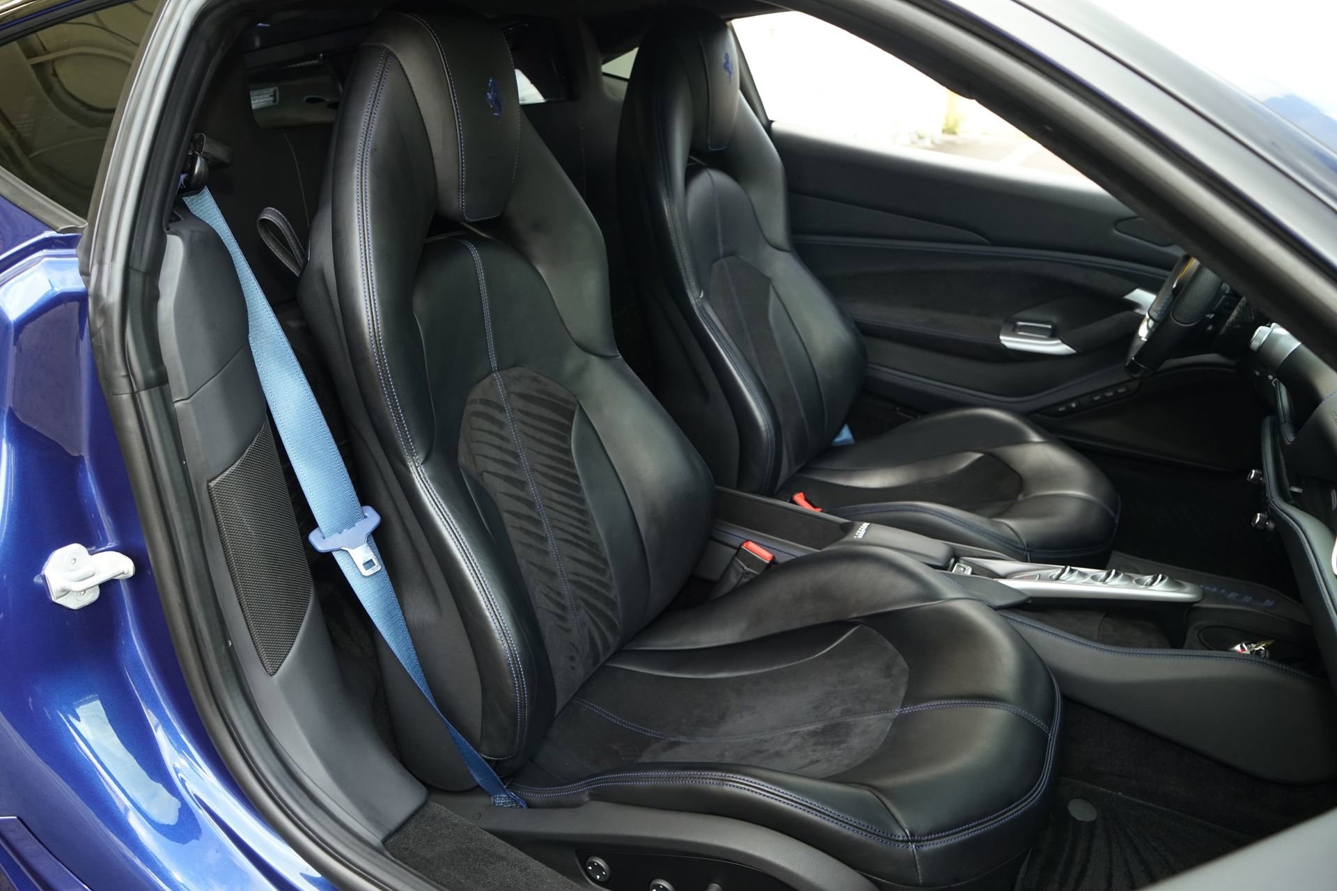 Used 2020 Ferrari F8 Tributo image 15