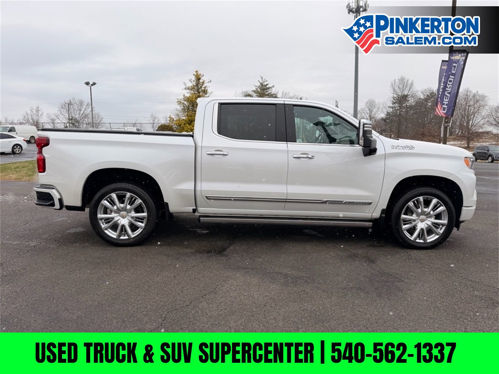 Used 2025 Chevrolet Silverado 1500 High Country w/ High Country Premium Package image 5