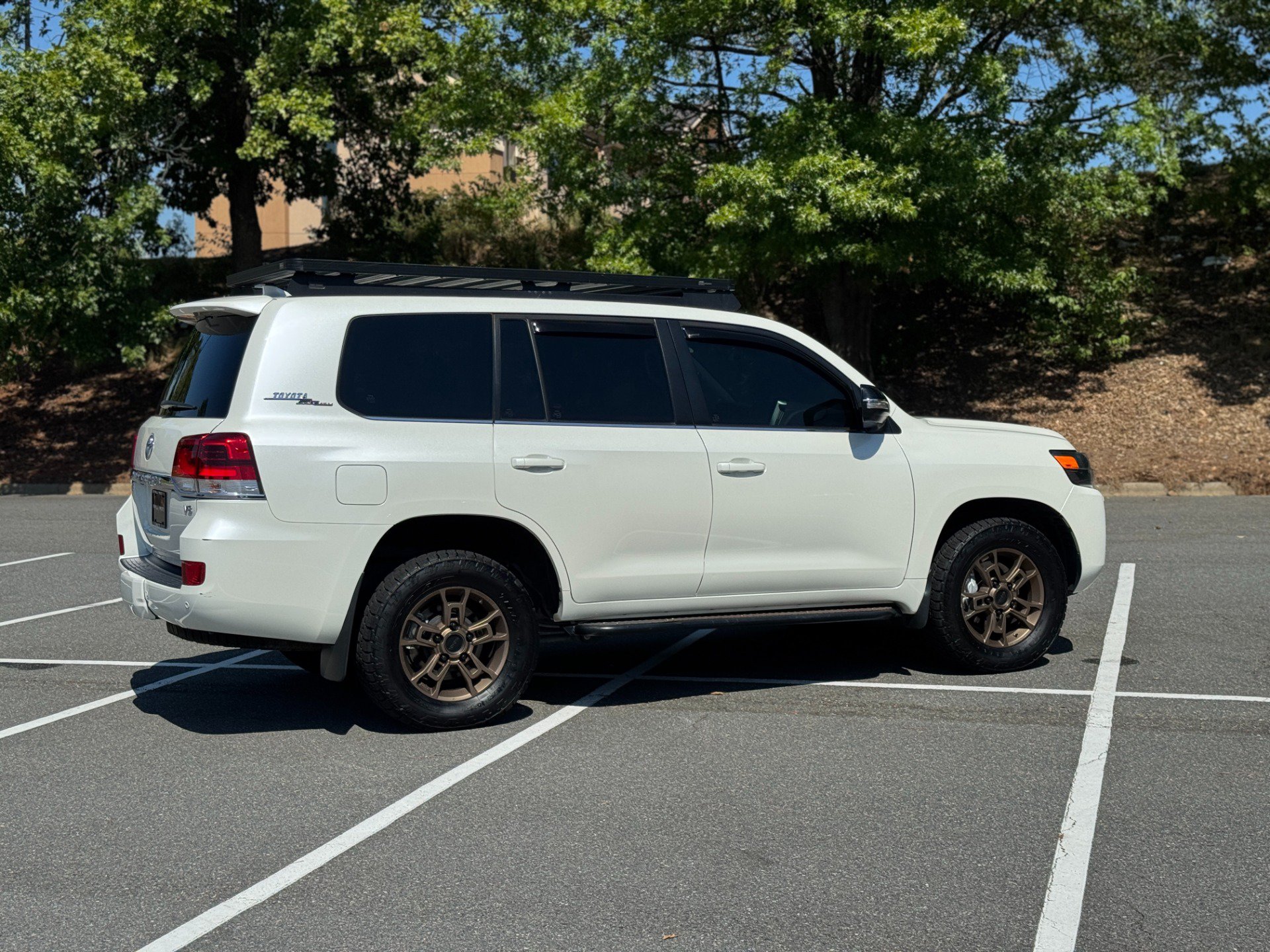 Used 2020 Toyota Land Cruiser Heritage Edition AWD/4WD image 13